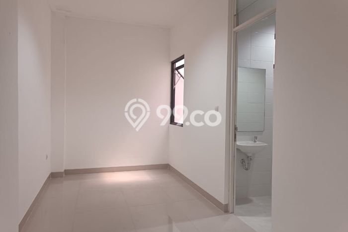 AREA SUPER PREMIUM! Ruko di Kosambi, Luas 219m2m², Area Komersial AREA SUPER PREMIUM! Ruko di Kosambi, Luas 219m2m², Area Komersial