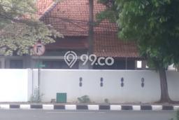 Hot Offer Hunian Mewah Ideal dan Luas di Menteng, Jakarta Pusat Hot Offer Hunian Mewah Ideal dan Luas di Menteng, Jakarta Pusat