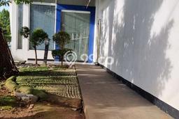 Rumah Strategis Minimalis Lb 159m2 di Karawaci, Tangerang Rumah Strategis Minimalis Lb 159m2 di Karawaci, Tangerang