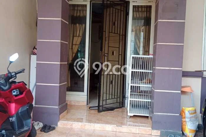 Rumah Minimalis 3 KT di Harapan Indah Bekasi Semi Furnished Rumah Minimalis 3 KT di Harapan Indah Bekasi Semi Furnished