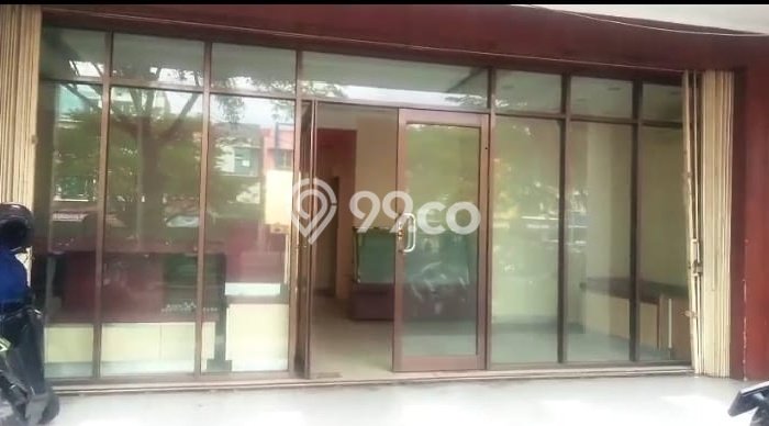 Ruko untuk Disewa di Pusat Bekasi Luas Bangunan 200m2 Ruko untuk Disewa di Pusat Bekasi Luas Bangunan 200m2