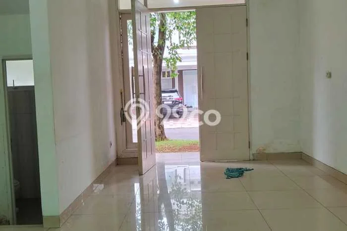 Sewa Rumah Murah di Summarecon Bekasi Bekasi dengan 4 KT Sewa Rumah Murah di Summarecon Bekasi Bekasi dengan 4 KT