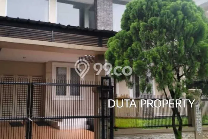 Disewakan! Rumah 4 Kamar Tidur &
3 Kamar Mandi di Raffles Hills, Jakarta Timur Disewakan! Rumah 4 Kamar Tidur &
3 Kamar Mandi di Raffles Hills, Jakarta Timur