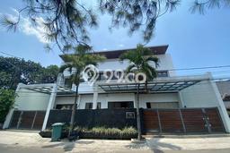 Jual Segera Rumah 5 KT 7 KM di Turangga, Bandung Jual Segera Rumah 5 KT 7 KM di Turangga, Bandung