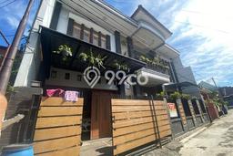Rumah Modern 7 KT LT 168m2 di Bandung Timur Rumah Modern 7 KT LT 168m2 di Bandung Timur