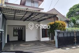 Disewakan! Rumah 3 Kamar Tidur &
2 Kamar Mandi di Jatibening, Bekasi Disewakan! Rumah 3 Kamar Tidur &
2 Kamar Mandi di Jatibening, Bekasi