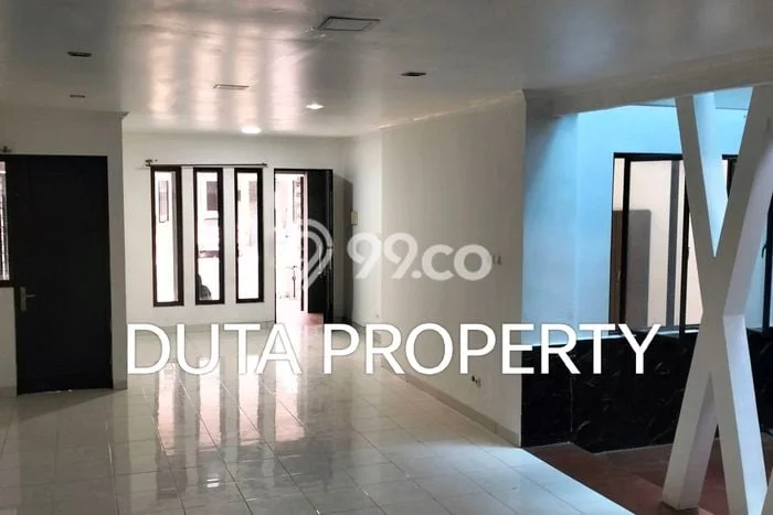 Rumah Disewakan Jakarta Timur LT 160m2 LB 250m2 Kawasan Legenda Wisata Rumah Disewakan Jakarta Timur LT 160m2 LB 250m2 Kawasan Legenda Wisata