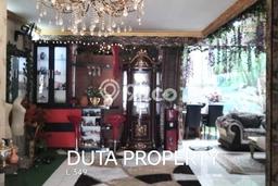DIJUAL CEPAT! Rumah Asri area Legenda Wisata, Jakarta Timur, LT 200m² LB 300m² Bisa Nego! DIJUAL CEPAT! Rumah Asri area Legenda Wisata, Jakarta Timur, LT 200m² LB 300m² Bisa Nego!