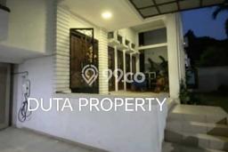 Dijual Rumah Mewah Elegan Dengan View Eksklusif di Kota Wisata, Jakarta Timur Dijual Rumah Mewah Elegan Dengan View Eksklusif di Kota Wisata, Jakarta Timur