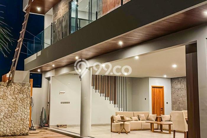 Vila Kawasan , Luas 200m2m², Lokasi Strategis Vila Kawasan , Luas 200m2m², Lokasi Strategis