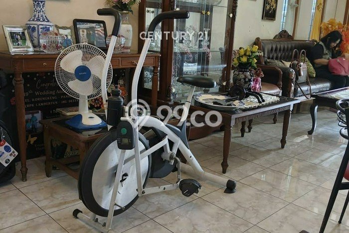 Jual Rumah Bagus Siap Huni LB 250m2 di Pondok Aren, Tangerang Selatan Jual Rumah Bagus Siap Huni LB 250m2 di Pondok Aren, Tangerang Selatan