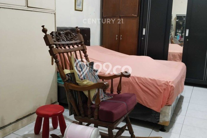 Jual Rumah Bagus Siap Huni LB 250m2 di Pondok Aren, Tangerang Selatan Jual Rumah Bagus Siap Huni LB 250m2 di Pondok Aren, Tangerang Selatan