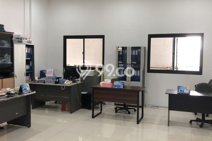 Gudang Dijual di Jakarta Barat LT 120m2 & LB 240m2 Lokasi Terbaik! Gudang Dijual di Jakarta Barat LT 120m2 & LB 240m2 Lokasi Terbaik!