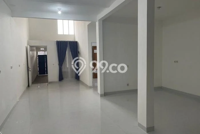 LOKASI PREMIUM! Ruko Kawasan Parung Panjang, Luas 102m², Mainroad, Area Bisnis LOKASI PREMIUM! Ruko Kawasan Parung Panjang, Luas 102m², Mainroad, Area Bisnis