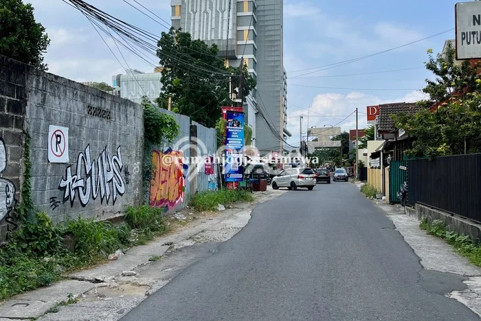 Jual Tanah Area Potensial Kawasan , Luas 1400m2m², Akses Transportasi Jual Tanah Area Potensial Kawasan , Luas 1400m2m², Akses Transportasi