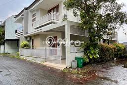 For Sale Rumah 3 Kamar Lokasi Strategis Bagus dan Strategis di Banguntapan For Sale Rumah 3 Kamar Lokasi Strategis Bagus dan Strategis di Banguntapan