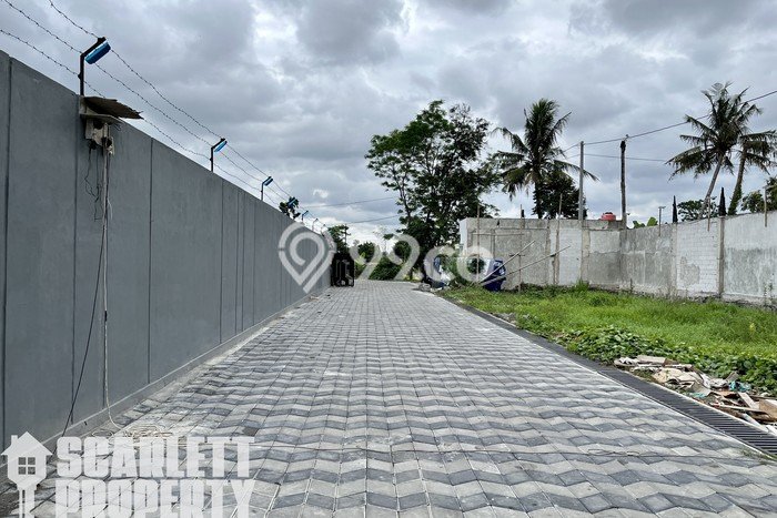 HOT DEAL! Jual Rumah Berkualitas di Mlati, Sleman, Luas Tanah 110m2m² LB 120m2m² HOT DEAL! Jual Rumah Berkualitas di Mlati, Sleman, Luas Tanah 110m2m² LB 120m2m²