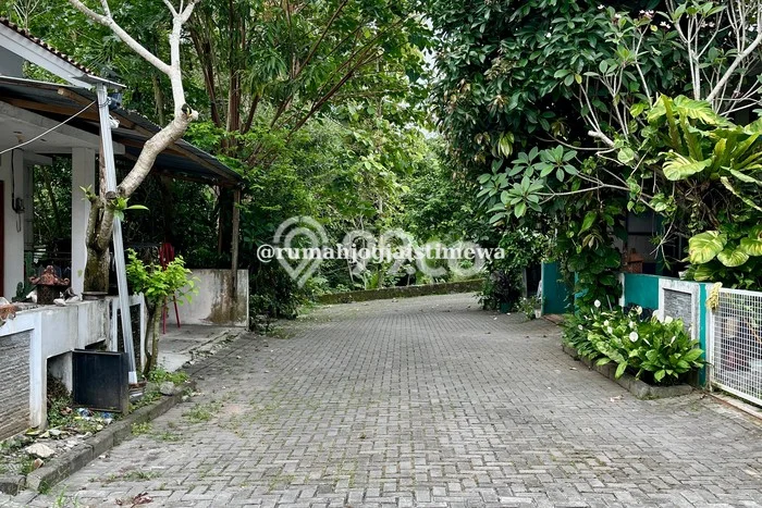 HARGA SPESIAL! Rumah Modern di Kasihan, Bantul, LT 80m2m² LB 47m2m² NEGO! HARGA SPESIAL! Rumah Modern di Kasihan, Bantul, LT 80m2m² LB 47m2m² NEGO!