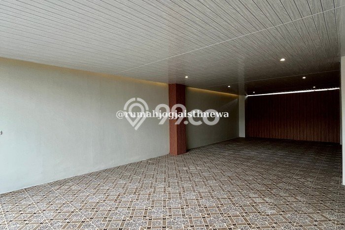 Dijual Kost Strategis di Ngaglik, Sleman 16 KT, 16 KM, Luas Bangunan 370m2 Dijual Kost Strategis di Ngaglik, Sleman 16 KT, 16 KM, Luas Bangunan 370m2