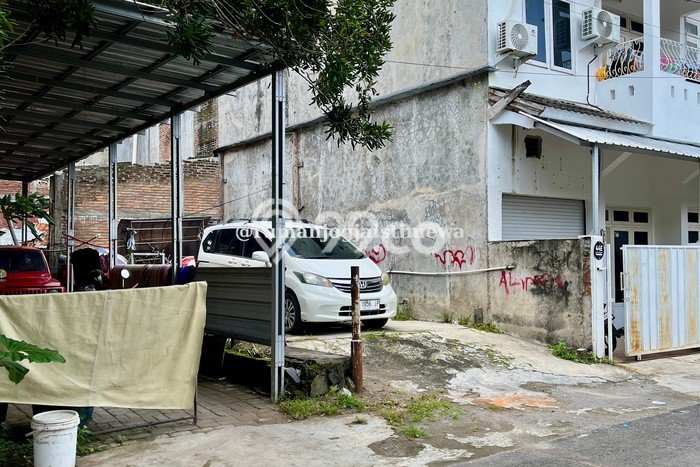 Lahan Kosong Dijual di Yogyakarta dengan Area 123m2 Lahan Kosong Dijual di Yogyakarta dengan Area 123m2