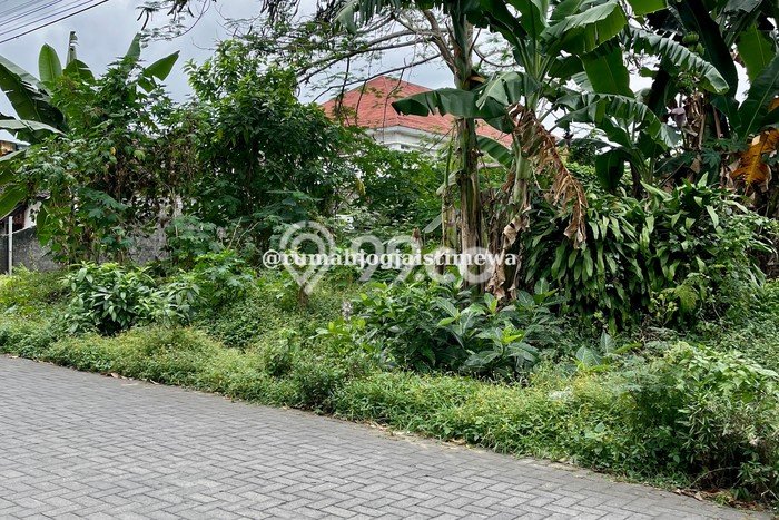 Tanah Dijual Area Strategis di Condong Catur Sleman 155m2 Tanah Dijual Area Strategis di Condong Catur Sleman 155m2