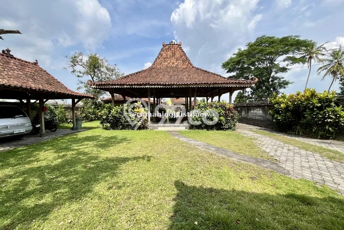 Rumah Eksklusif Siap Huni LT 1200m2 di Ngemplak, Sleman Rumah Eksklusif Siap Huni LT 1200m2 di Ngemplak, Sleman