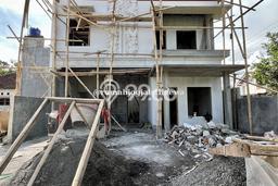 Dijual Cepat Rumah Bagus Siap Huni LB 98m2 di Seyegan, Sleman Dijual Cepat Rumah Bagus Siap Huni LB 98m2 di Seyegan, Sleman