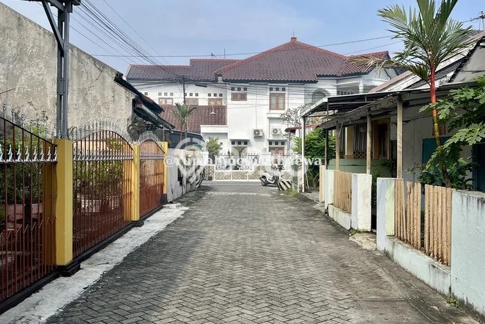 Cocok Untuk Investasi! Dijual Kost di Caturtunggal 12 Kamar Cocok Untuk Investasi! Dijual Kost di Caturtunggal 12 Kamar