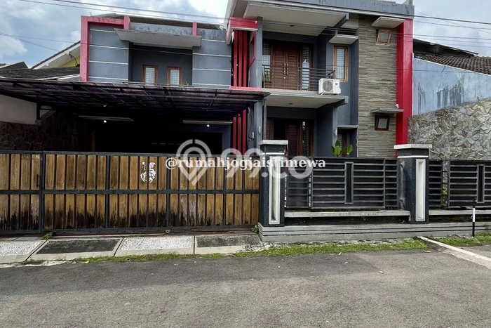 Dijual Rumah Premium dengan Fasilitas Sekitar Komplit di Gondokusuman, Yogyakarta Dijual Rumah Premium dengan Fasilitas Sekitar Komplit di Gondokusuman, Yogyakarta