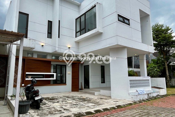 Jual Rumah Favorit Siap Huni LB 145m2 di Ngaglik, Sleman Jual Rumah Favorit Siap Huni LB 145m2 di Ngaglik, Sleman