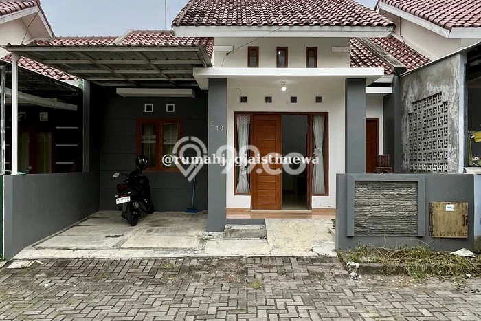HARGA SPESIAL! Rumah Modern di Kasihan, Bantul, LT 80m2m² LB 47m2m² NEGO! HARGA SPESIAL! Rumah Modern di Kasihan, Bantul, LT 80m2m² LB 47m2m² NEGO!