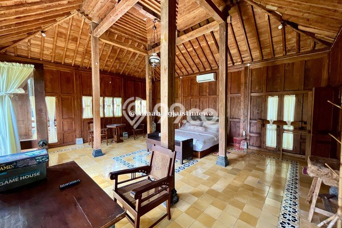 Rumah Eksklusif Siap Huni LT 1200m2 di Ngemplak, Sleman Rumah Eksklusif Siap Huni LT 1200m2 di Ngemplak, Sleman