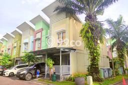 Dijual Hunian Rumah Terawat 5 Kamar di Gading Serpong, Tangerang Dijual Hunian Rumah Terawat 5 Kamar di Gading Serpong, Tangerang