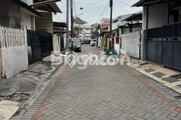 DREAM HOME! Rumah area , 1 KM, Bebas Banjir, Luas 90m2m² LB 90m2m² DREAM HOME! Rumah area , 1 KM, Bebas Banjir, Luas 90m2m² LB 90m2m²