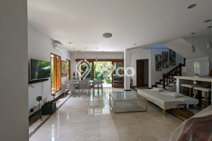 Rumah Luxury Modern Tanpa Renovasi di Umalas Badung Rumah Luxury Modern Tanpa Renovasi di Umalas Badung
