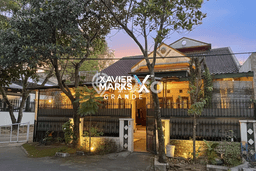 Rumah Modern Cantik 4 Kamar Siap Huni di Klojen Rumah Modern Cantik 4 Kamar Siap Huni di Klojen