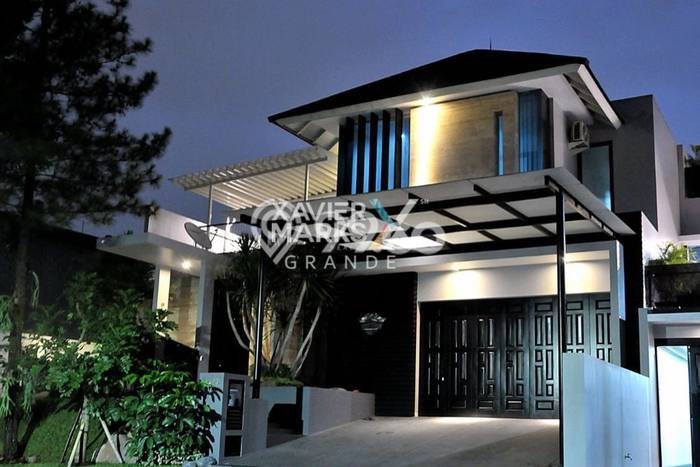 For Sale! Luxury House LT 350m2 Desain Elegan di Balearjosari For Sale! Luxury House LT 350m2 Desain Elegan di Balearjosari