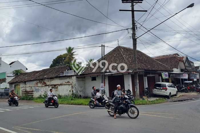 Dijual Rumah Premium dengan Fasilitas Sekitar Lengkap di Tumpang, Malang Dijual Rumah Premium dengan Fasilitas Sekitar Lengkap di Tumpang, Malang