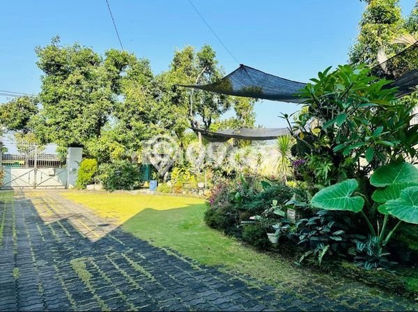 Hunian Eksklusif Siap Huni LT 2643m2 di Colomadu, Karanganyar Hunian Eksklusif Siap Huni LT 2643m2 di Colomadu, Karanganyar