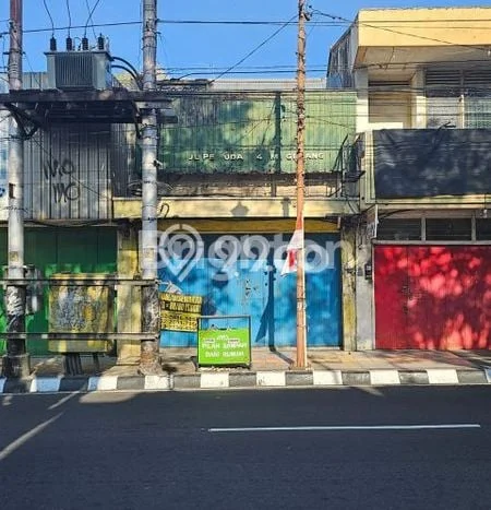 Ruko Strategis di Magelang Tengah, Luas 80m2m², Kawasan Komersial Ruko Strategis di Magelang Tengah, Luas 80m2m², Kawasan Komersial