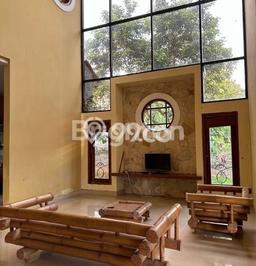 Rumah Cantik Siap Huni Di Karangpandan Luas 300m2 Lokasi Strategis Rumah Cantik Siap Huni Di Karangpandan Luas 300m2 Lokasi Strategis
