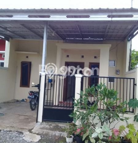 Rumah Sederhana Dijual di Kalimanah 2 Kamar dengan Luas Tanah 79m2 Rumah Sederhana Dijual di Kalimanah 2 Kamar dengan Luas Tanah 79m2