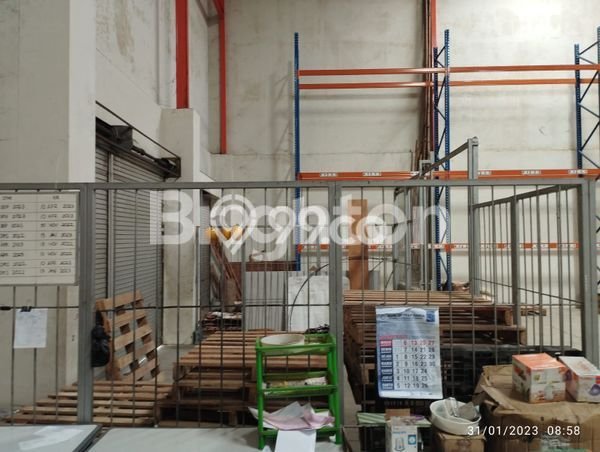Gudang untuk disewa di Laweyan punya LT 504m2 & LB 504m2 harga sewa kompetitif Gudang untuk disewa di Laweyan punya LT 504m2 & LB 504m2 harga sewa kompetitif