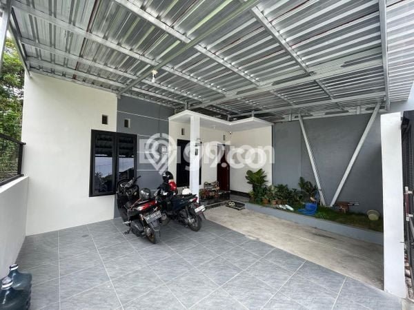 INVESTASI TEPAT! Rumah area Martoyudan, LT 98m2m² Bangunan 72m2m² INVESTASI TEPAT! Rumah area Martoyudan, LT 98m2m² Bangunan 72m2m²