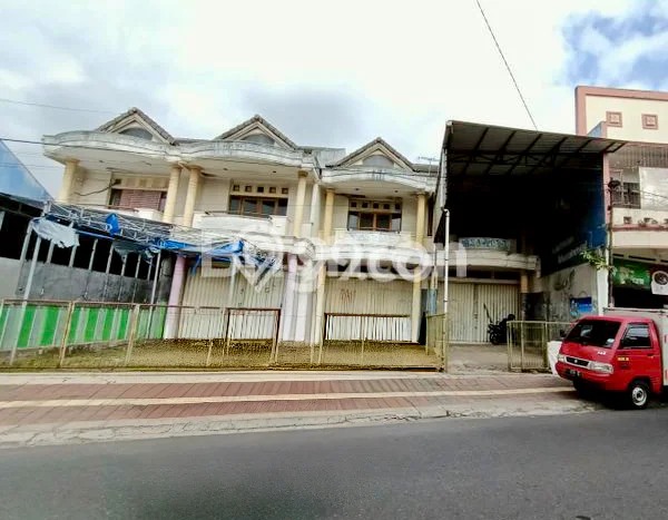 Ruko di Magelang Selatan, Luas 200m2m², Lokasi Premium, Siap Usaha Ruko di Magelang Selatan, Luas 200m2m², Lokasi Premium, Siap Usaha