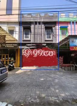 Disewakan Ruko Strategis di Sragen, Luas 204m2m², Jalan Utama Disewakan Ruko Strategis di Sragen, Luas 204m2m², Jalan Utama