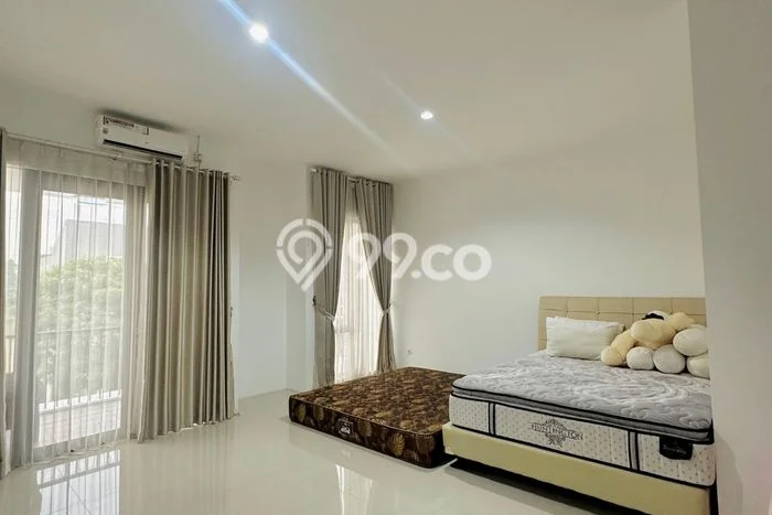 Hunian Cantik Modern Lb 150m2 di Sawangan, Depok Hunian Cantik Modern Lb 150m2 di Sawangan, Depok