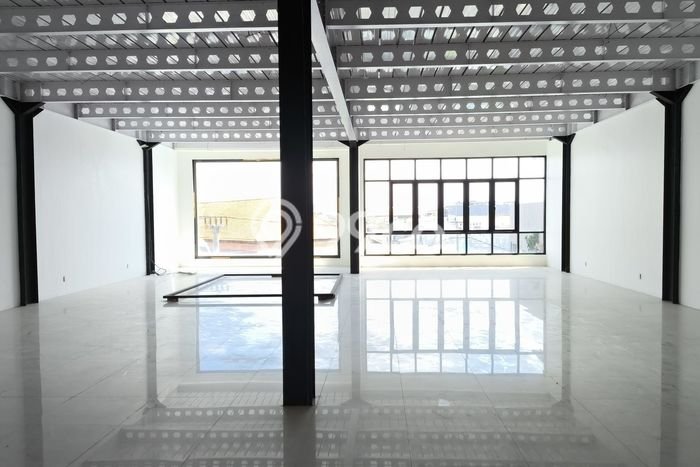 Ruko di Dewi Sri, Luas 1050m², Kawasan Bisnis Ruko di Dewi Sri, Luas 1050m², Kawasan Bisnis
