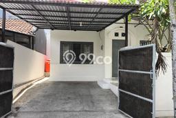 Rumah di Puri Gading, 1 KM, Lingkungan Tenang Rumah di Puri Gading, 1 KM, Lingkungan Tenang