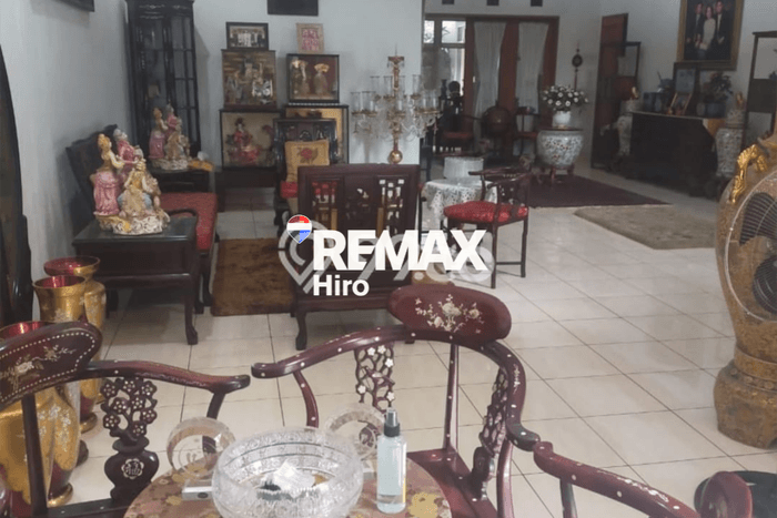 Rumah Mewah LB 400m2 Siap Pakai Desain Elegan di Jatibening, Bekasi Rumah Mewah LB 400m2 Siap Pakai Desain Elegan di Jatibening, Bekasi